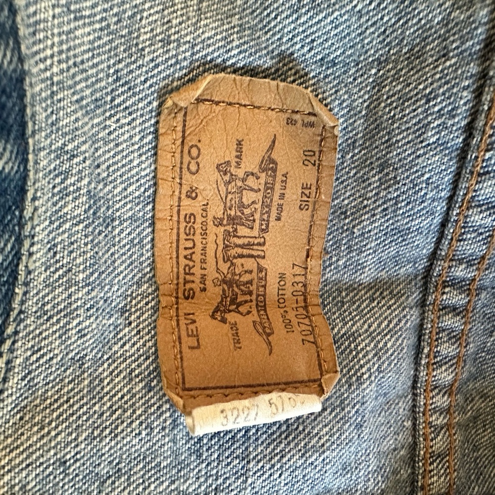 Levi's Denim Jacket With Iconic Patch - image 3
